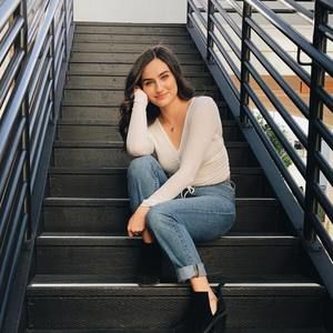 Meet your Posher, Paloma